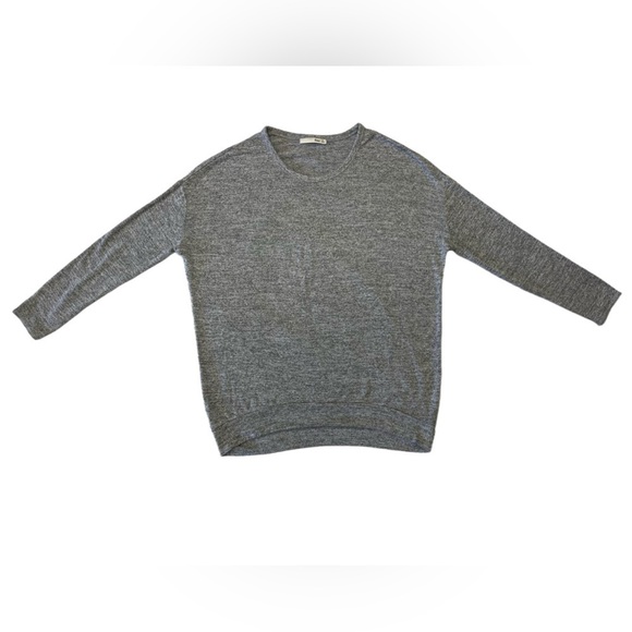 Aritzia Wilfred Free Luxe  Jersey Knit Grey Long Sleeve T-Shirt Size Medium - Picture 9 of 14